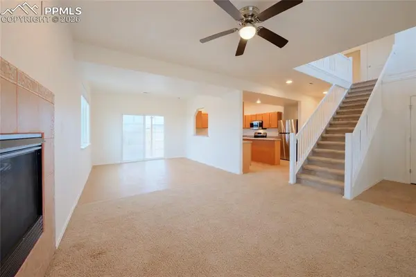 1367 N Dailey DR, Pueblo, CO 81007