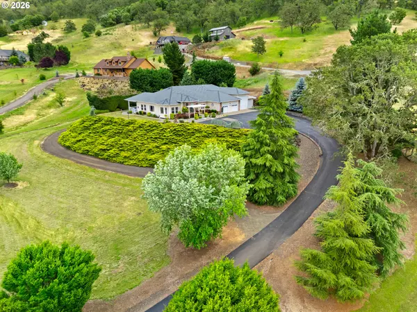 227 DARLEY DR, Roseburg, OR 97471