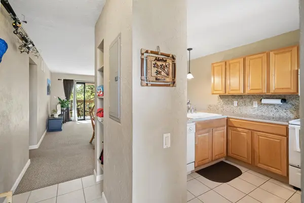 76-6283 ALII DR #B404, Kailua-kona, HI 96740