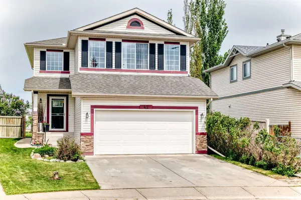 42 Chapalina Park CRES SE,  Calgary,  AB T2X 3S2