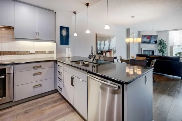 888 4 AVE SW #1406, Calgary, AB T2P0V2