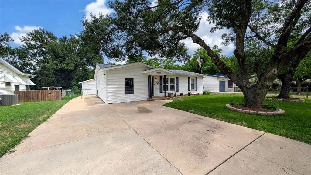 3766 Kris Street, North Richland Hills, TX 76180