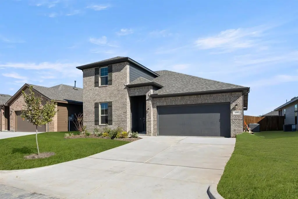 608 Godley Ranch, Godley, TX 76044