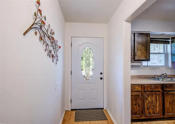 5410 Prince Drive, Lake Dallas, TX 75065