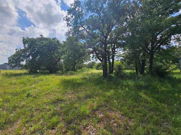 8022 S FM 51, Boyd, TX 76023