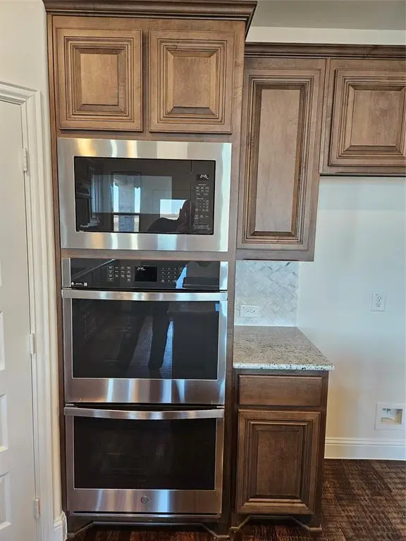 2617 Silo Lane, Van Alstyne, TX 75495