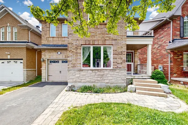 204 Everett ST, Markham, ON L6E 1H2