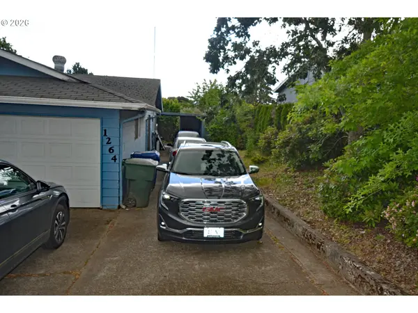1264 LOCKHAVEN DR NE, Keizer, OR 97303