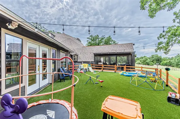 4505 Hunters Glen Court, Granbury, TX 76048