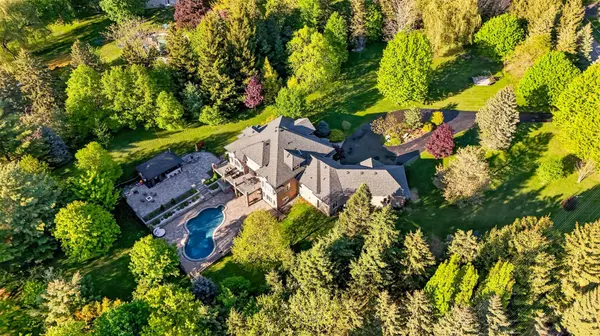 18 Walton DR, Caledon, ON L7E 0A1