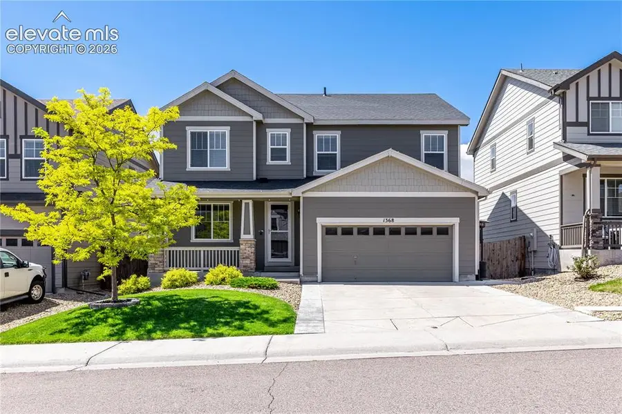 1368 Castle Creek CIR, Castle Rock, CO 80104