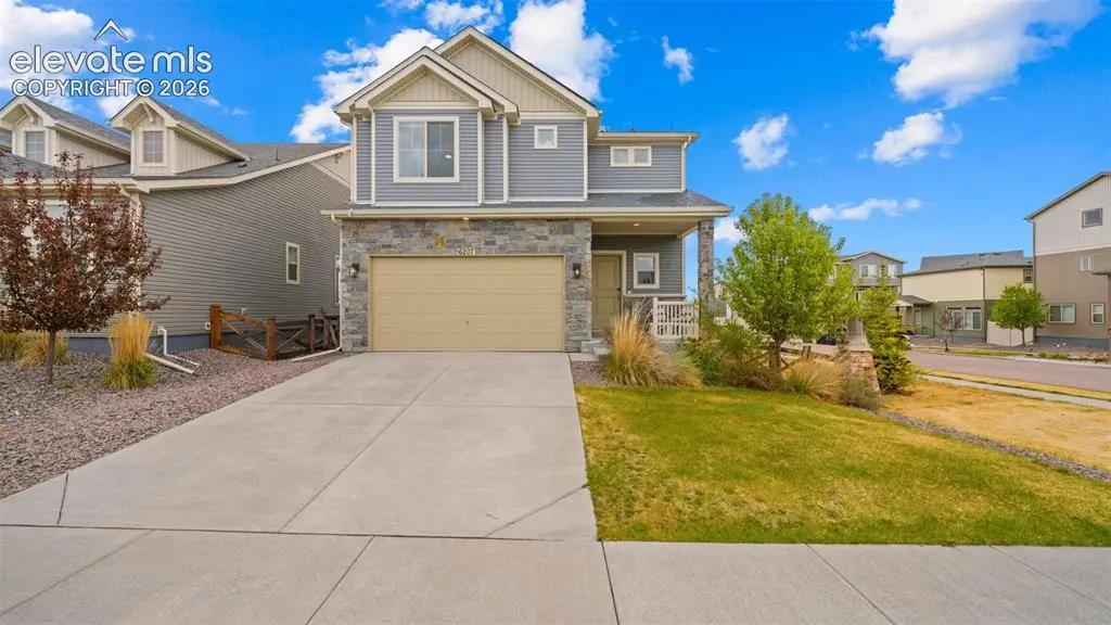 6207 Kildare DR, Colorado Springs, CO 80927