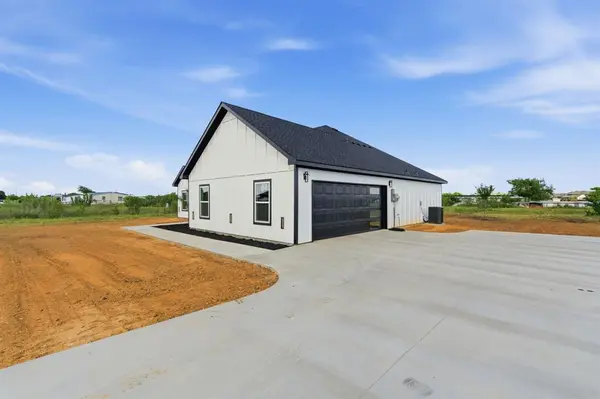 8212 Moyer Court, Joshua, TX 76058