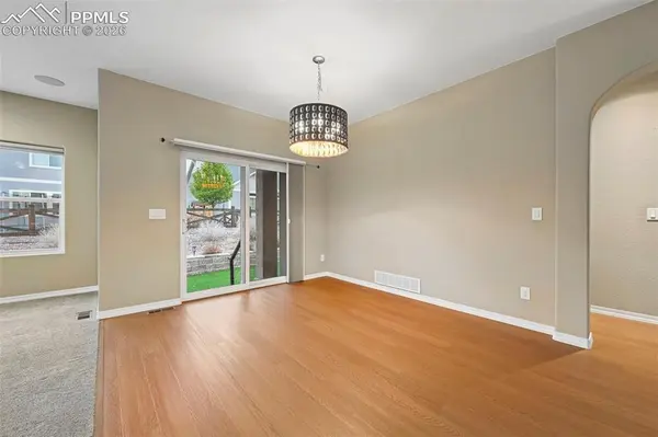 6208 Ashmore LN, Colorado Springs, CO 80927
