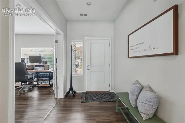 7856 Luminary LN, Fountain, CO 80817