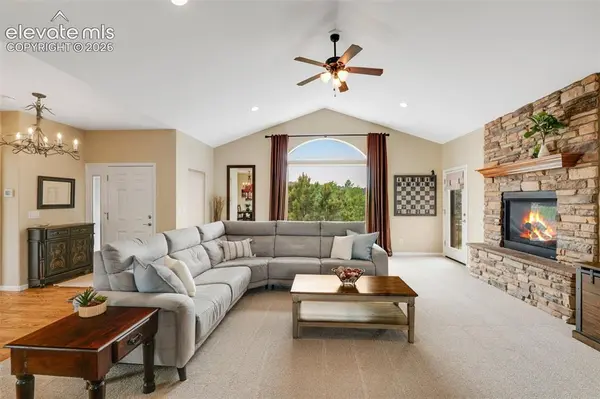 20452 Kenneth Lainer DR, Monument, CO 80132