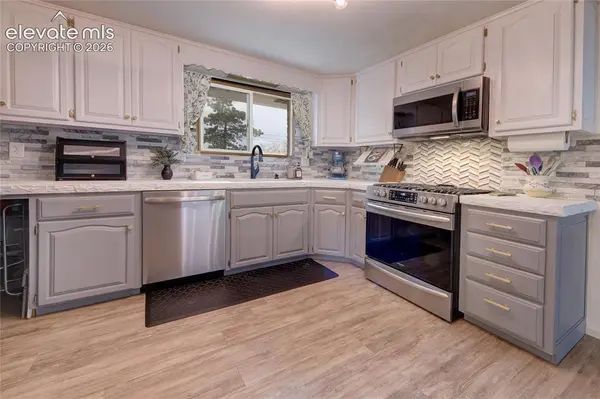 2110 Wynkoop DR, Colorado Springs, CO 80909