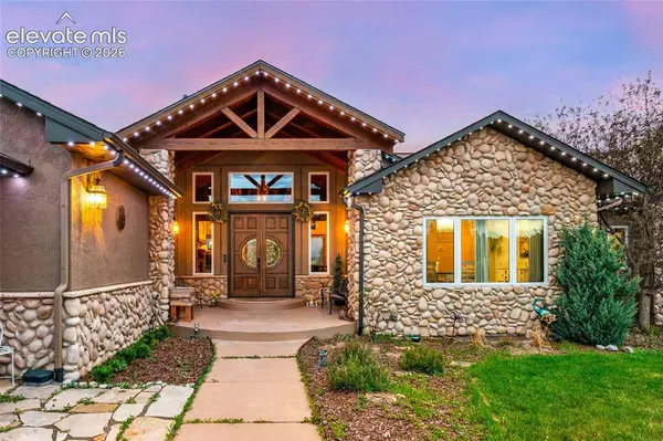 19410 Bright Wing TRL, Colorado Springs, CO 80908