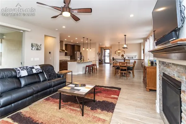 1678 Lazy Cat LN, Monument, CO 80132