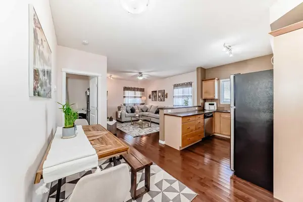 31 Country Village MNR NE #4410, Calgary, AB T3K 0T3