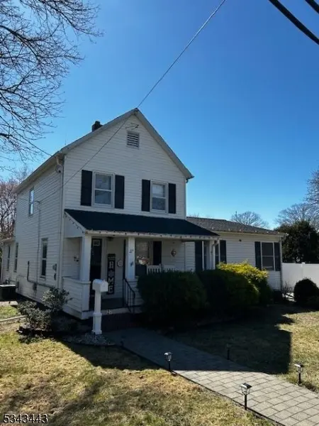 27 Hamilton Street, Englishtown Boro, NJ 07726