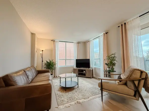 51 Times AVE #302, Markham, ON L3T 7X7