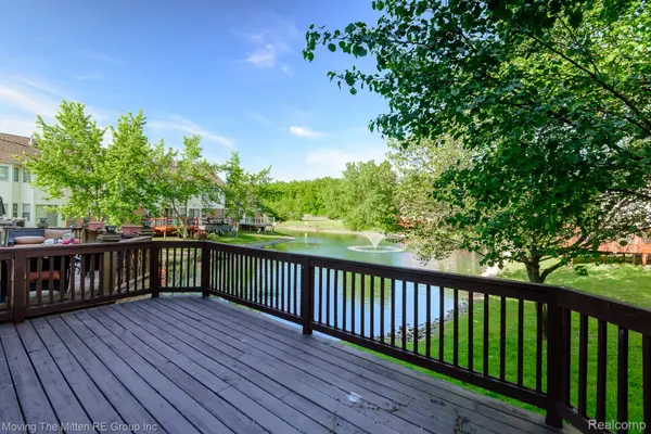 8691 Ironwood DR, Van Buren Charter Township, MI 48111