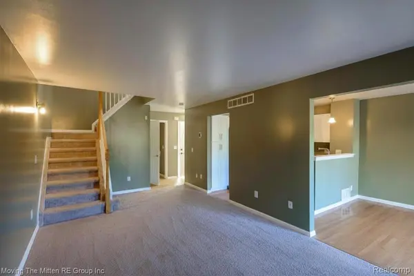 8691 Ironwood DR, Van Buren Charter Township, MI 48111