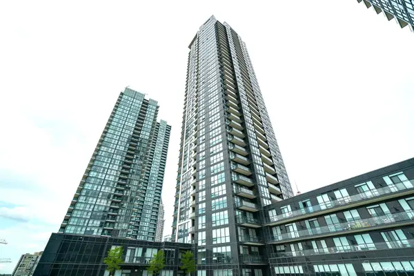 4011 Brickstone Mews #4401, Mississauga, ON L5B 0J7
