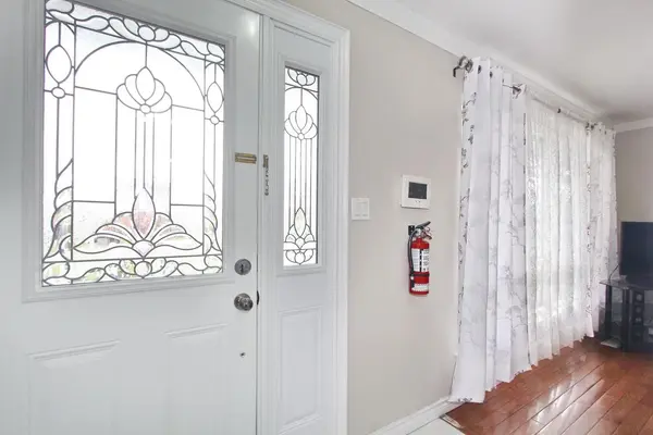 44 Sharon CT, Brampton, ON L6W 3B7
