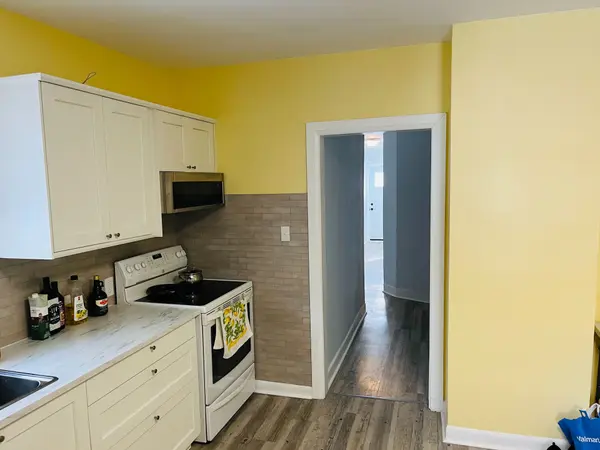 14 Albert ST #main floor unit (lower), Welland, ON L3B 4L2
