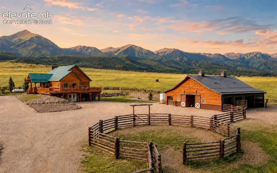 143 Jester CT, Westcliffe, CO 81252