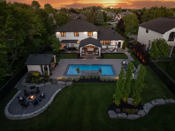 3459 Notre Dame CT, Niagara Falls, ON L2H 2X3