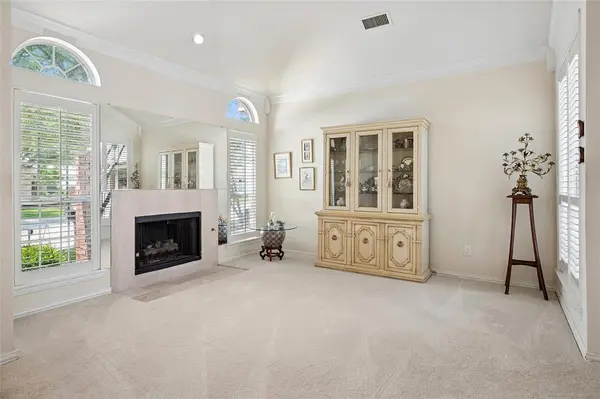 4267 Timberglen Road, Dallas, TX 75287