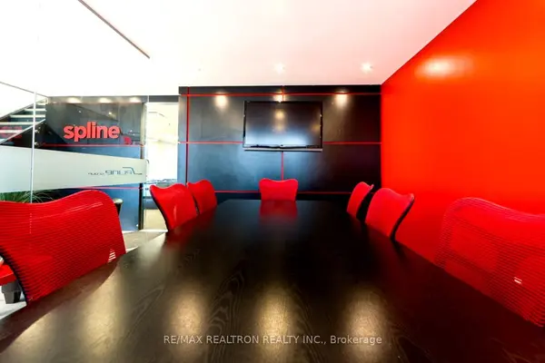 7015 Tranmere DR #15, Mississauga, ON L5S 1T7