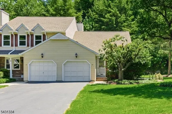 6 Carriage Ln, Sparta Twp., NJ 07871