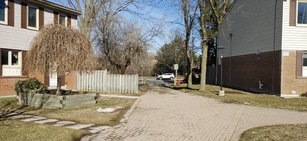 270 Timberbank Main & 2nd BLVD #132, Toronto E05, ON M1W 2M1