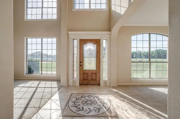 1802 Yucatan Drive, Granbury, TX 76048