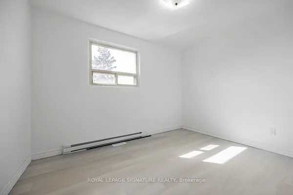 54 Tuscarora DR #A(Upper, Toronto C15, ON M2H 2K3