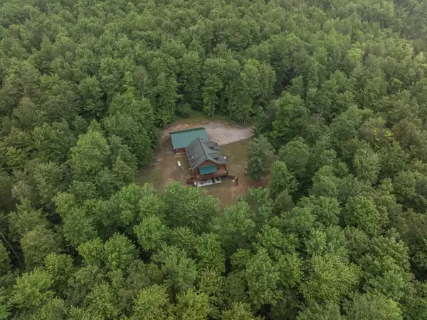 2860 E 48 1/2, Cherry Grove Twp, MI 49601
