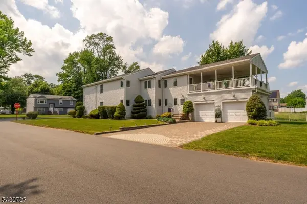 932 Beatrice Pkwy, Edison Twp., NJ 08820
