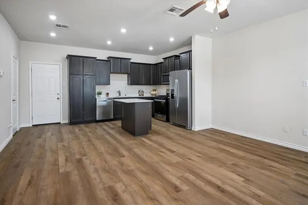 2161 Crooked Bow Drive, Mesquite, TX 75149