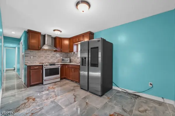 21 Helen, Moonachie Boro, NJ 07074