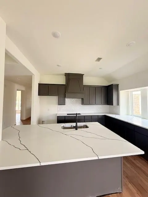 819 Beverly Drive, Grapevine, TX 76051
