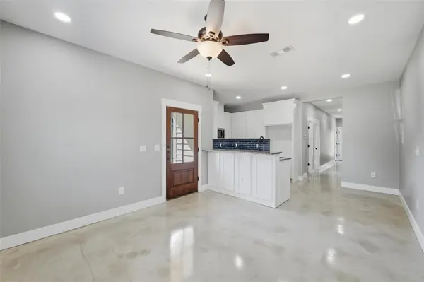 1309 S 5th Avenue #1309, Denison, TX 75021