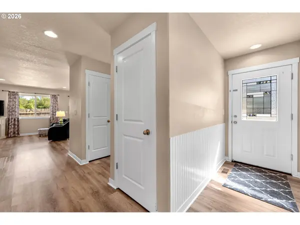 101 NE 14TH ST, Battle Ground, WA 98604