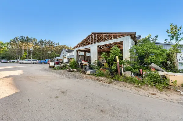 1750 Golf Link RD, Tiny, ON L0L 2J0