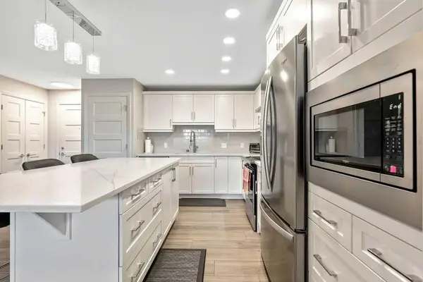 10 Market BLVD SE #2112, Airdrie, AB T4A0W8
