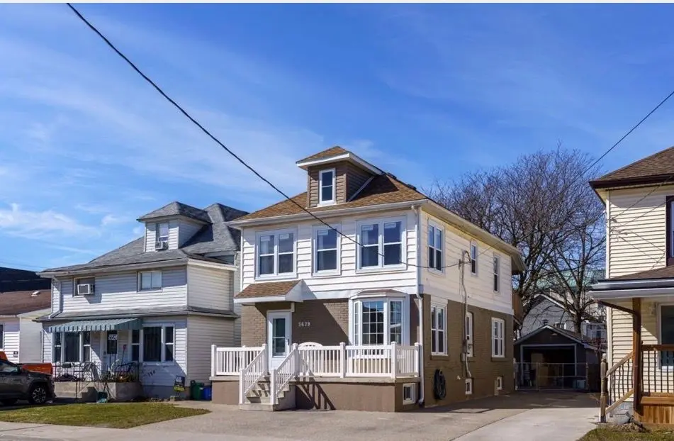 5679 Desson AVE, Niagara Falls, ON L2G 3T3