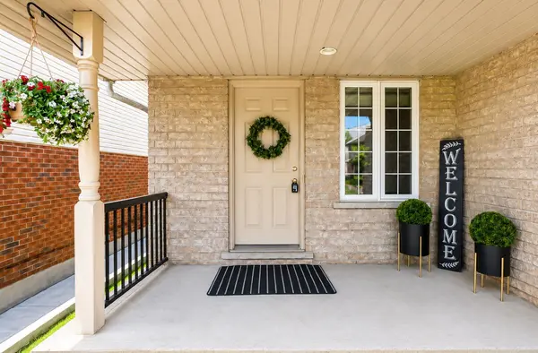 36 Joshua ST, Kitchener, ON N2C 2T4